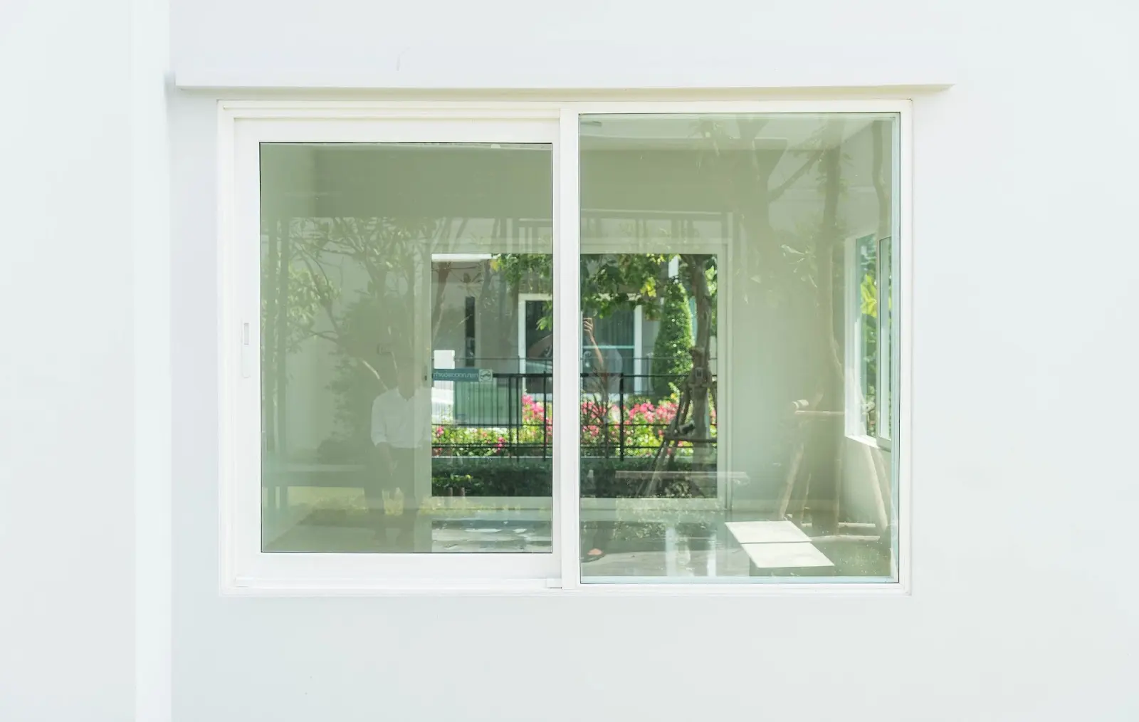 Vinyl vs. Aluminum Windows: What’s Best for Texas Homes?