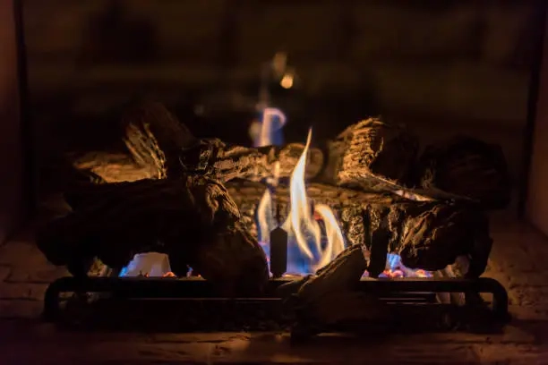 Best Gas Logs for Texas Home Fireplaces